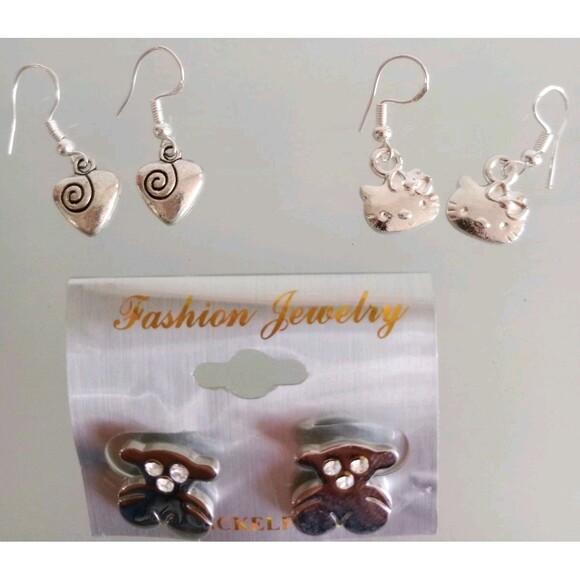Girl's Lot of 3 Silver Earrings Dangle & Stud Bear Heart Kitty Cute NIP - Picture 2 of 5